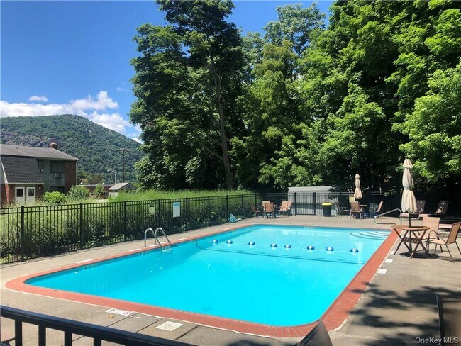 42 Fair St in Cold Spring, NY - Building Photo - Building Photo
