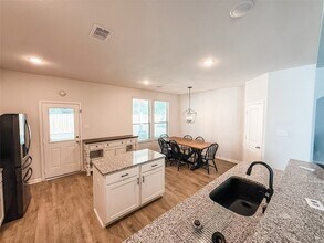 608 Danielle in Dayton, TX - Building Photo - Building Photo