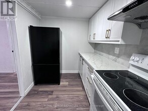 55 Munson Crescent in Toronto, ON - Building Photo - Building Photo