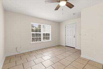 735 Putnam Dr in Tallahassee, FL - Building Photo - Building Photo