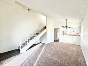 34177 Emily Way in Rancho Mirage, CA - Foto de edificio - Building Photo