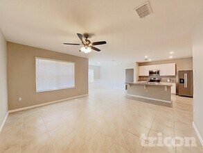 3744 Moonflower Ln in Mount Dora, FL - Building Photo - Building Photo