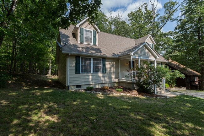 341 Quail Ct in McGaheysville, VA - Building Photo - Building Photo