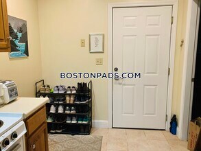466 Green St-Unit -2 in Cambridge, MA - Building Photo - Building Photo
