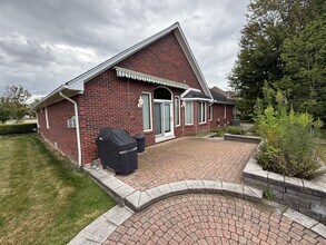 4891 Maceri Cir in Sterling Heights, MI - Building Photo - Building Photo