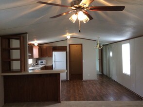 5103 Barbados Calle in Dickinson, TX - Building Photo - Building Photo