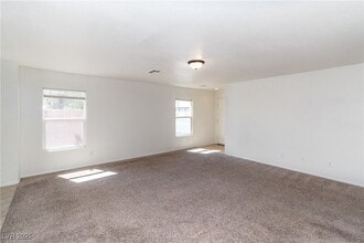 8200 Calico Wind St in Las Vegas, NV - Building Photo - Building Photo