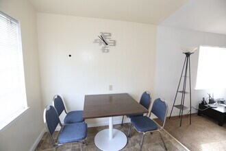 615 Alpha Ct in Campbell, CA - Building Photo - Building Photo