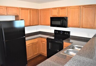 73 Bearing Cir in Port Wentworth, GA - Building Photo - Building Photo