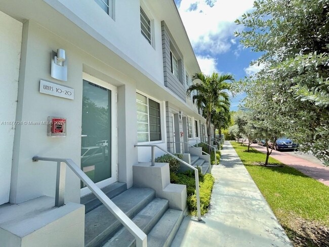 property at 1100 10th St