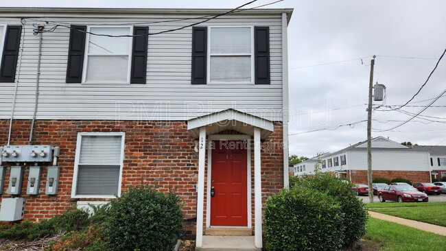 3516 E Richmond Rd in Richmond, VA - Building Photo - Building Photo