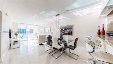 18100 N Bay Rd, Unit 504 in Sunny Isles Beach, FL - Building Photo - Building Photo