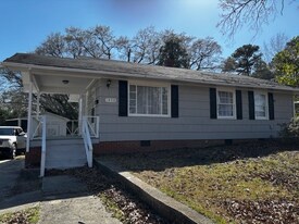 1908 E Holly St in Goldsboro, NC - Building Photo