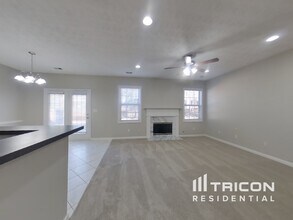 1027 Maple Leaf Dr in Mcdonough, GA - Building Photo - Building Photo
