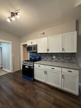 116 Center St in Crystal Lake, IL - Building Photo - Building Photo