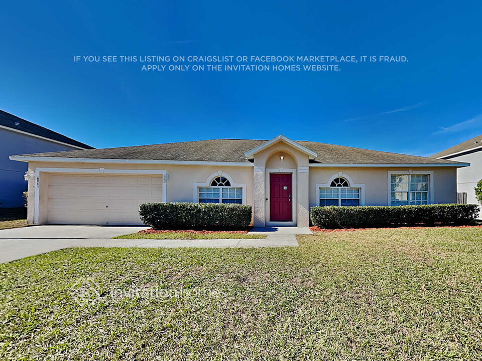 6083 Sunset Vista Dr in Lakeland, FL - Building Photo