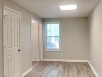 207 West Bridge Dr photo'
