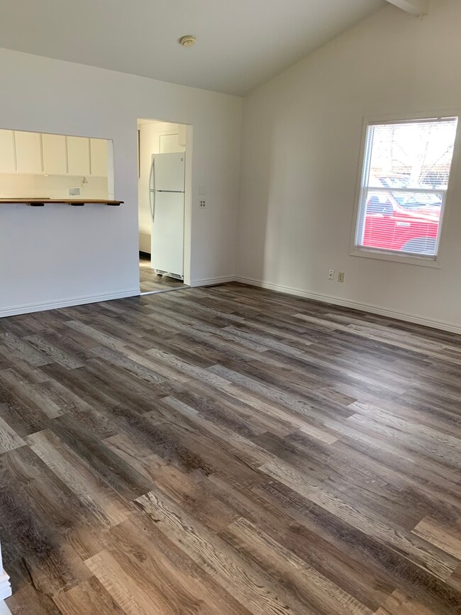 2719 8th Ave N in Great Falls, MT - Foto de edificio - Building Photo