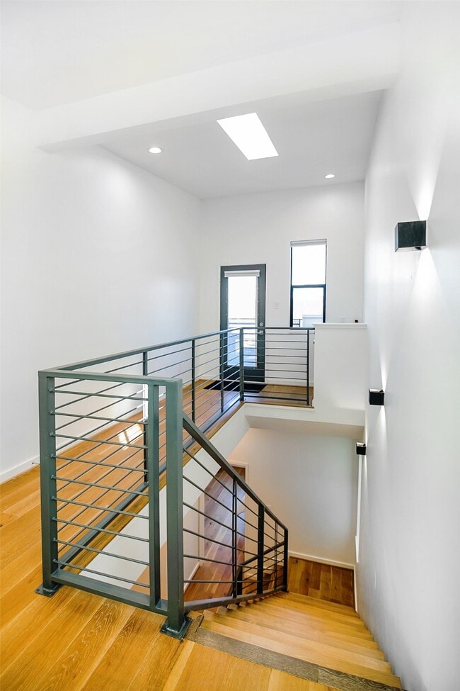 property at 511 Memorial Heights Dr