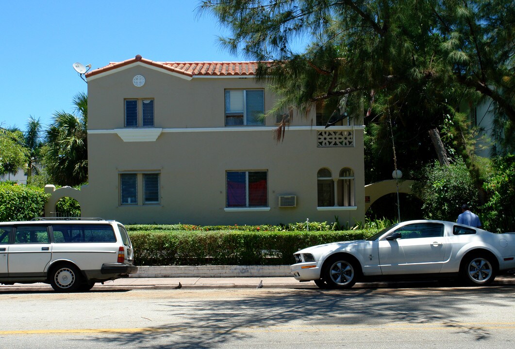 1615 Euclid Ave in Miami Beach, FL - Foto de edificio