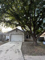 8343 Morning Grove in Converse, TX - Building Photo