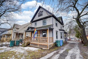 311 Linden St in Rochester, NY - Building Photo