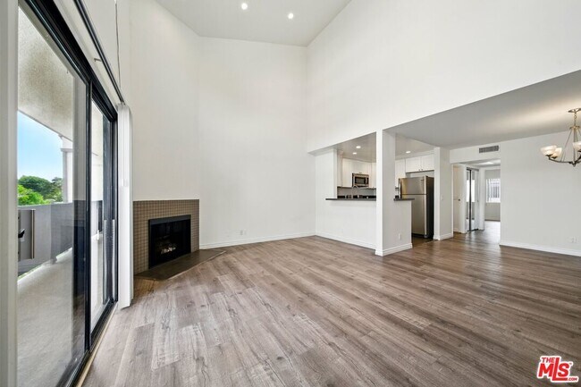 6212 Fulton Ave in Los Angeles, CA - Building Photo - Building Photo