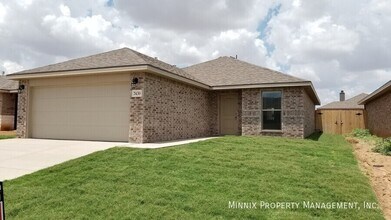 7430 105th St in Lubbock, TX - Foto de edificio - Building Photo