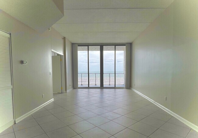 275 1st St S, Unit 702 in Jacksonville Beach, FL - Building Photo - Building Photo