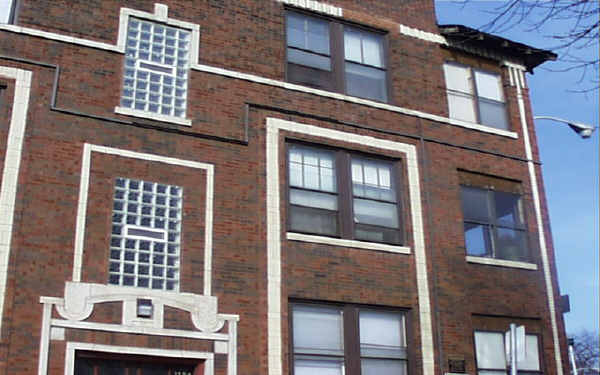 6516 S Stony Island Ave in Chicago, IL - Foto de edificio