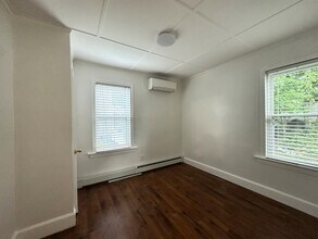 77 High St, Unit 1st fl in Andover, MA - Building Photo - Building Photo