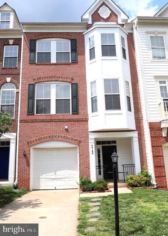 property at 46180 Chester Terrace