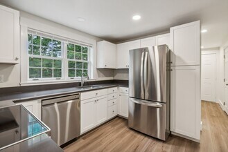 1393 Portland Rd in Arundel, ME - Building Photo - Building Photo