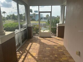 5714 Tides Pl in Apollo Beach, FL - Building Photo - Building Photo