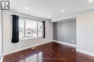 91 Bruce Beer Dr in Brampton, ON - Building Photo - Building Photo