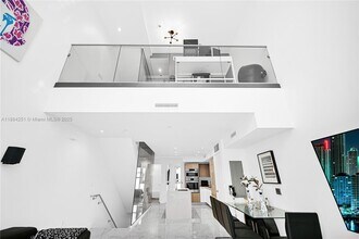 455 NE 39th St in Miami, FL - Building Photo - Building Photo