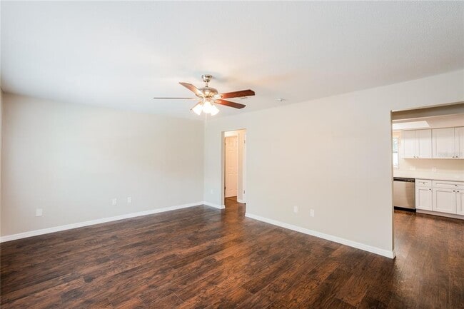 4506 9th St W in Bradenton, FL - Building Photo - Building Photo