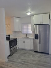 5922 Pierce St in Hollywood, FL - Building Photo - Building Photo