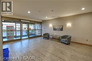 3227 King St E in Kitchener, ON - Building Photo - Building Photo