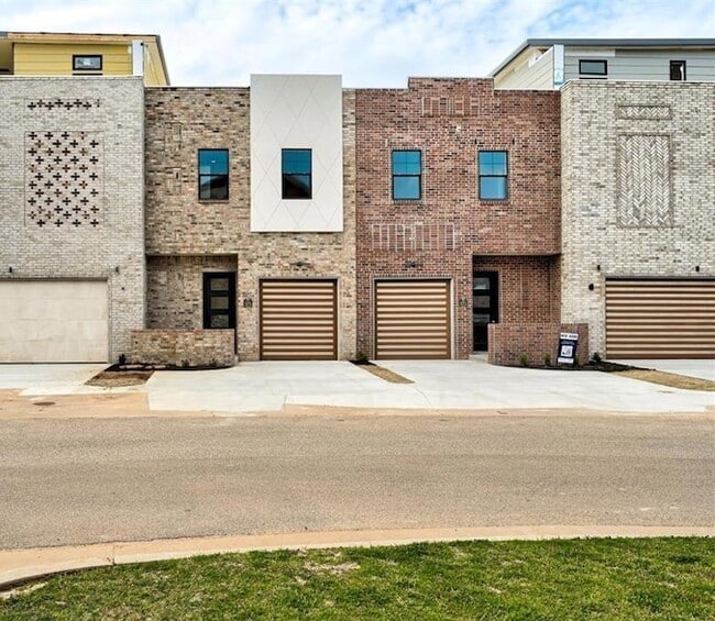 property at 573 S Fretz Ave