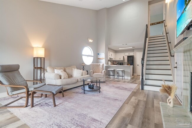 5001 Grande Dr in Pensacola, FL - Building Photo - Building Photo