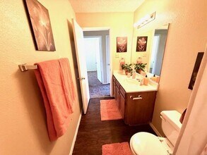 125 NE Johnson Ave in Burleson, TX - Building Photo - Building Photo