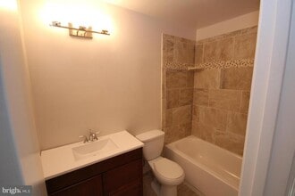1105 N Stuart St-Unit -1 in Arlington, VA - Building Photo - Building Photo