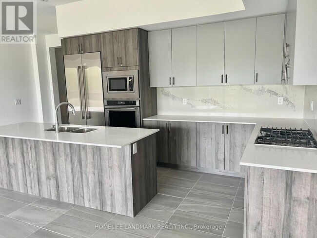 12 Yans Way in Markham, ON - Building Photo - Building Photo