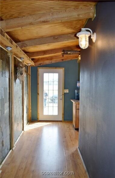 13855 Farm to Market 2155 Loop, Unit Shared in Snook, TX - Building Photo - Building Photo