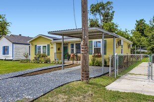 4005 Maury St in Houston, TX - Building Photo