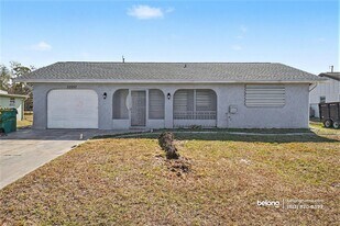 22257 Yonkers Ave in Port Charlotte, FL - Building Photo