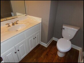 7 Epernay Cir in Little Rock, AR - Building Photo - Building Photo