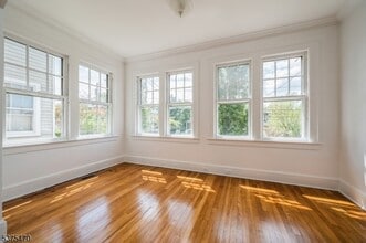 215 E High St in Somerville, NJ - Building Photo - Building Photo