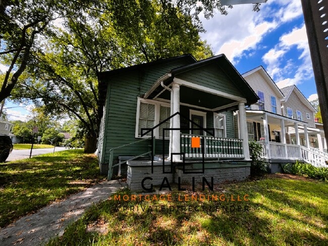 property at 1719 Le Grand St